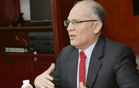 Procurador González: 'todo funcionario debe rendir cuentas de sus viajes'