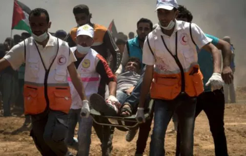 Más de 40 muertos tras manifestaciones en la frontera de Gaza