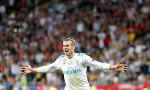 Bale, el héroe, y Karius, el villano