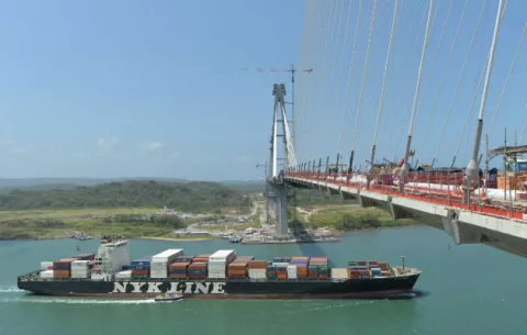 Construcción del tercer puente sobre el Canal  sufre consecuencia por huelga