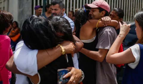 Excarcelan en Venezuela a 40 presos, entre los que se encuentran tres diputados