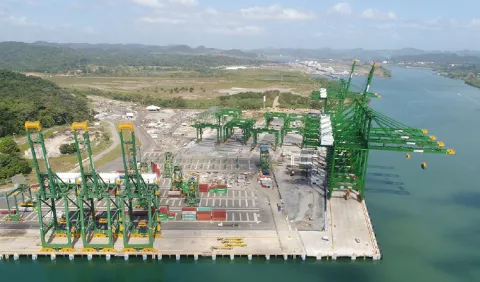 Ejecutivo veta 'camarón legislativo' que afectaba al puerto de Rodman