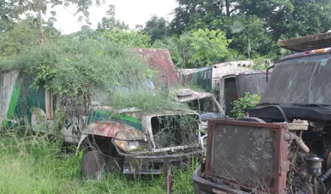 Se inicia el proceso de chatarreo de camiones en vía hacia Cerro Patacón