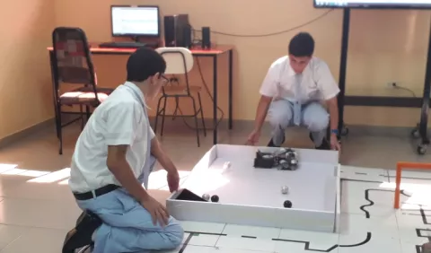 Azuerenses  van al mundial de robótica