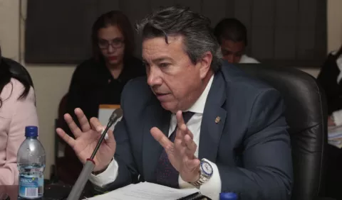 Proponentes del cuarto puente sobre el Canal tienen fianza vencida