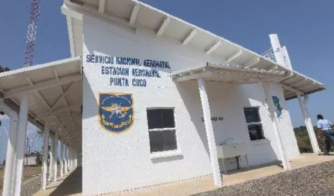 Ordena cierre de Punta Coco
