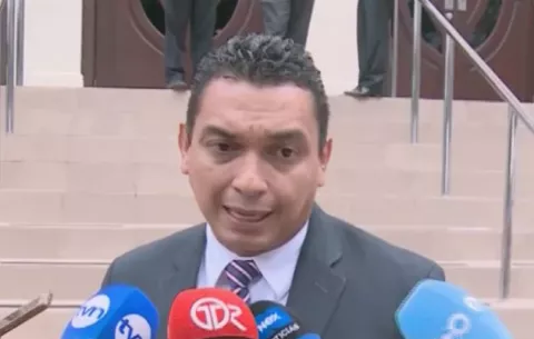 Álvarez recuerda cómo debe ser una audiencia de imputación de cargos