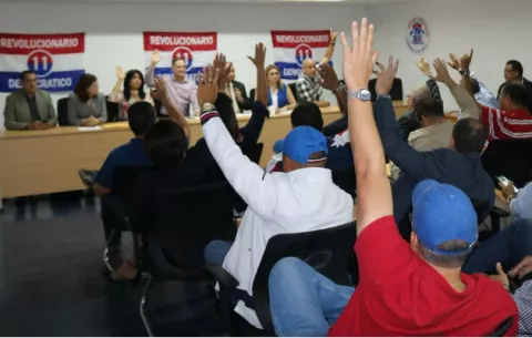 PRD reitera apoyo a Yanibel Ábrego  y escogen vicepresidentes