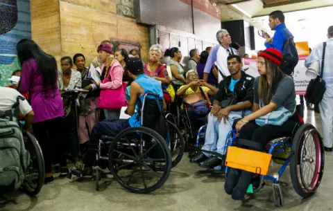 Manifestantes enfermos denuncian que no fueron atendidos por las autoridades de salud