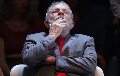 Defensa pide prisión domiciliaria para Lula en caso de que no lo liberen