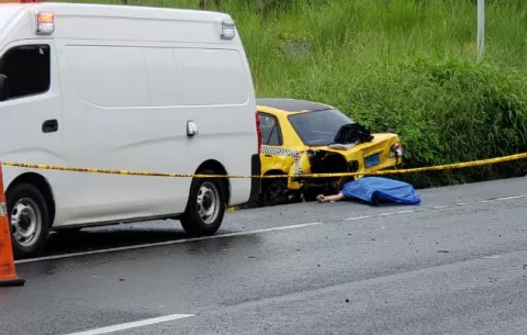 Muere cabo primero de la  Policía Nacional en un  accidente de tránsito en Colón 