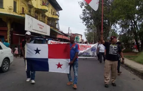 Comité de Colón advierte de explosión social y responsabilizan al Presidente Varela
