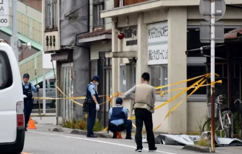 Hombre mata a un policía con un cuchillo en el norte de Japón