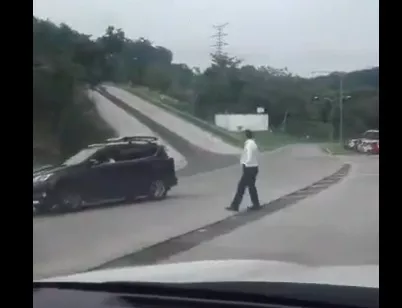 Y así fue cómo se entregó el gatillero de vía Centenario a la Policía