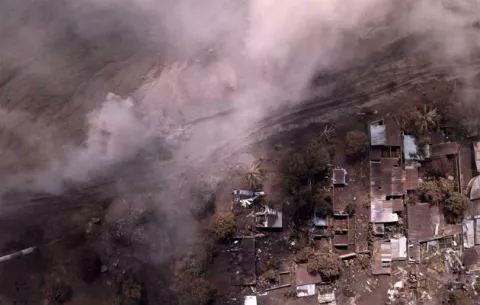 Volcán de Fuego de Guatemala aumentó su actividad explosiva