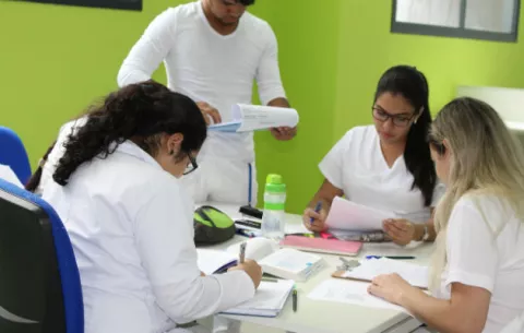 Hospital Chicho Fábrega inicia formación de médicos especialistas