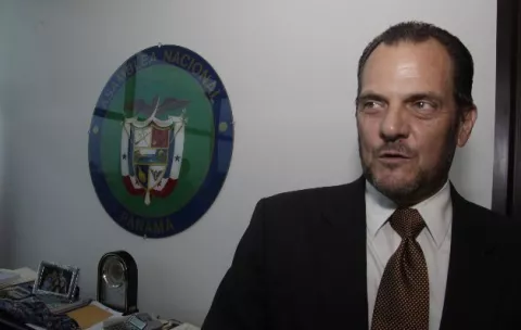 "Humbert es un servil del presidente Varela", Pedro M. González
