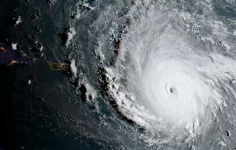 Tormenta tropical Carlotta causa lluvias intensas en varios estados mexicanos