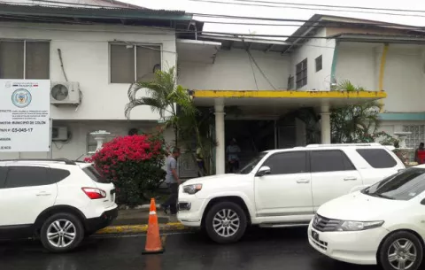 Intentan hurtar dos veces en Consejo Municipal de Colón