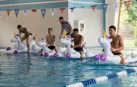 Para los futbolistas británicos, los unicornios sí existen