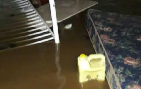Quebrada en Portobelo se desborda y afecta 23 viviendas 