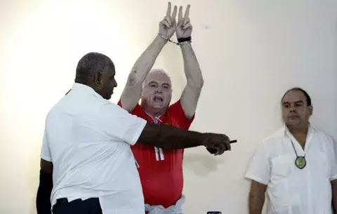 "Me han amenazado, han violado mis derechos", Ricardo Martinelli