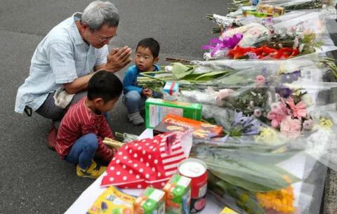 Posibles derrumbes en Japón tras potente sismo en Osaka con 5 muertos