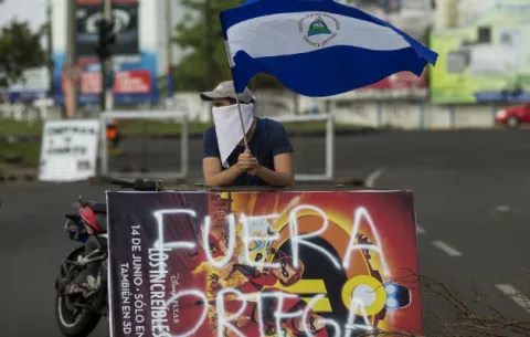 Protestas causan 127 muertos en Nicaragua y los comerciantes se declaran en rebeldía