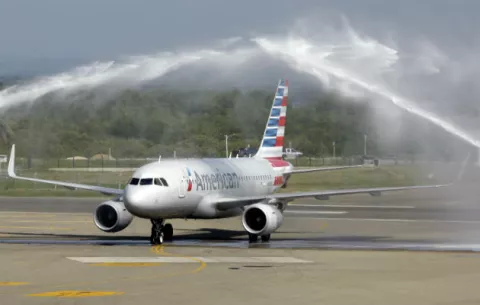 American Airlines suspende temporalmente un vuelo de Miami a Managua