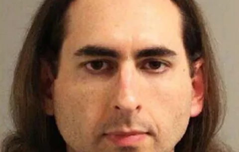 Identifican a sospechoso de tiroteo en periódico de Maryland 