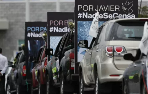 Capilla ardiente en diario de Ecuador al equipo de prensa asesinado