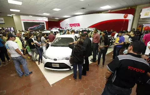 Desaceleración económica impacta venta de autos nuevos en los últimos años