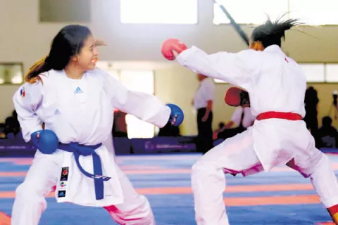 Tres medallas de bronce suma Panamá en los JCC