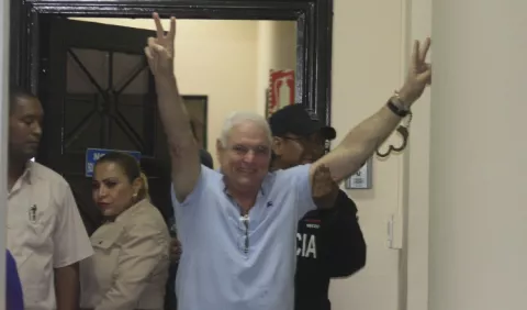 Parlacen notifica a la Corte oficialmente la renuncia de Martinelli
