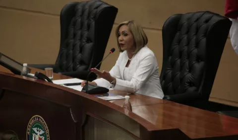 Eliminarán a  familiares de toda la planilla 080, según Yanibel Ábrego