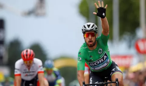 Sagan logra tercer triunfo en el Tour