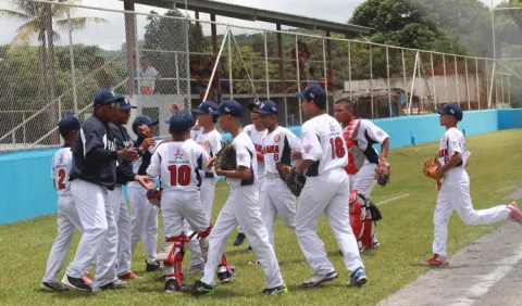 Dividen  corazón de Panamá 