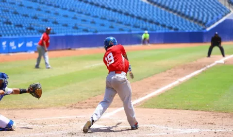 Panamá se complica con nueva derrota