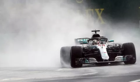 Hamilton sale primero
