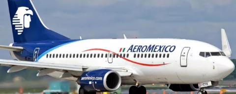 Un avión de pasajeros de Aeroméxico se estrella en Durango 