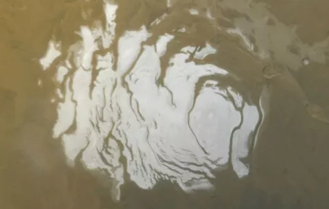 Investigadores italianos comprueban presencia de agua líquida en Marte