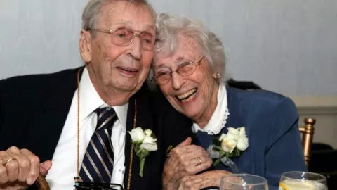 Pareja vivió casada 78 años y murieron con dos días de diferencia