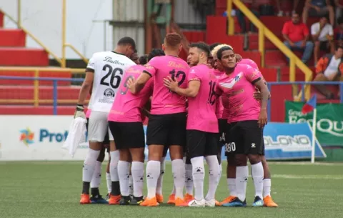 Árabe Unido saca provecho de su gira por Costa Rica