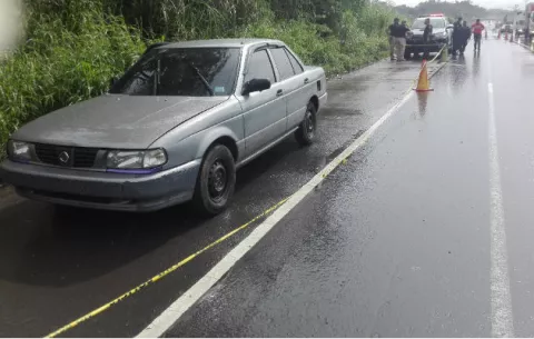 Hallan hombre con disparo en la autopista Arraiján - La Chorrera