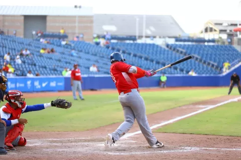 Panamá no se rinde en béisbol