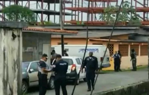 Conductor de camión blindado asaltado en Colón declara ante el MP