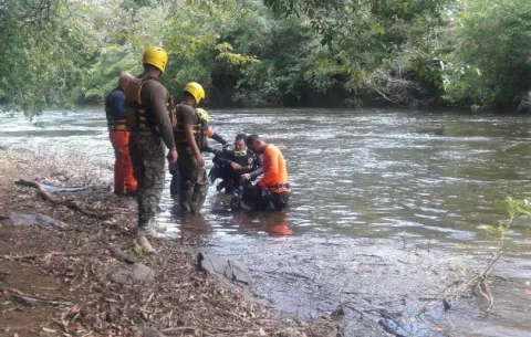 Ubican cuerpo de hombre desaparecido en río Santa María, en Veraguas