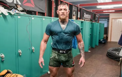 McGregor se ríe de su comentada foto y aclara que no hay trucos 