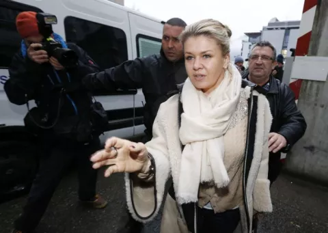 Esposa de Schumacher le compra casa al presidente del Real Madrid