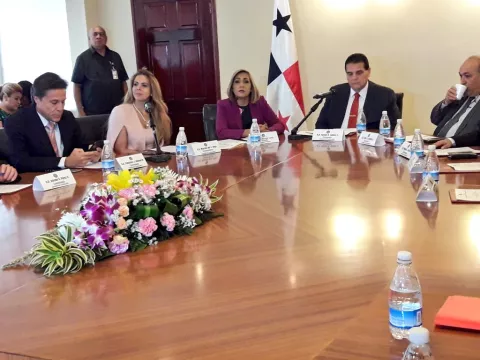 Comisión de Credenciales y Presupuesto se instalan formalmente 